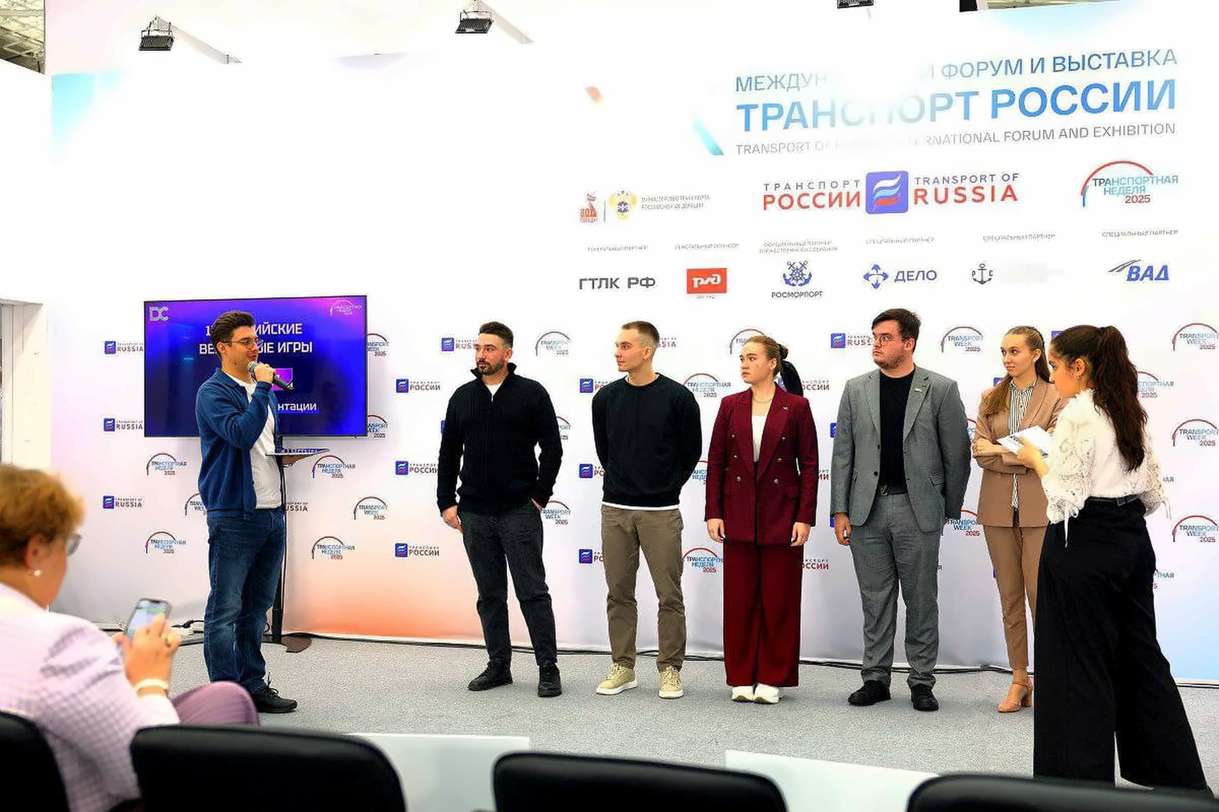 Финалисты Венчурных игр на сцене «Транспортной недели»